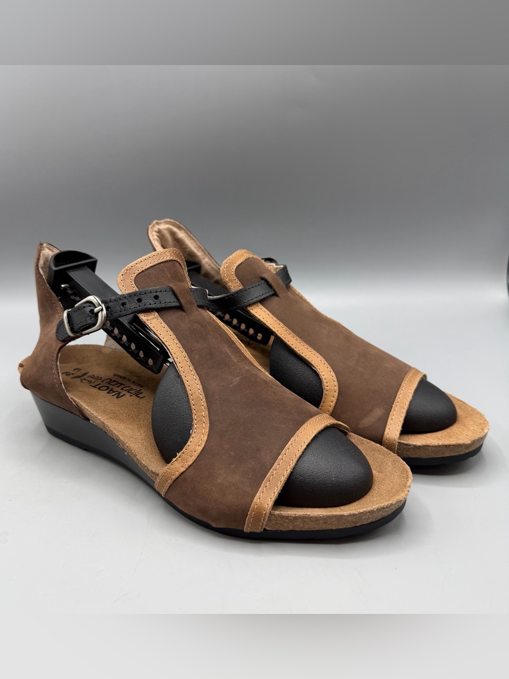 NAOT Fiona Sandals Womens Sz EU 39 / 8 Brown Tan Suede Wedge